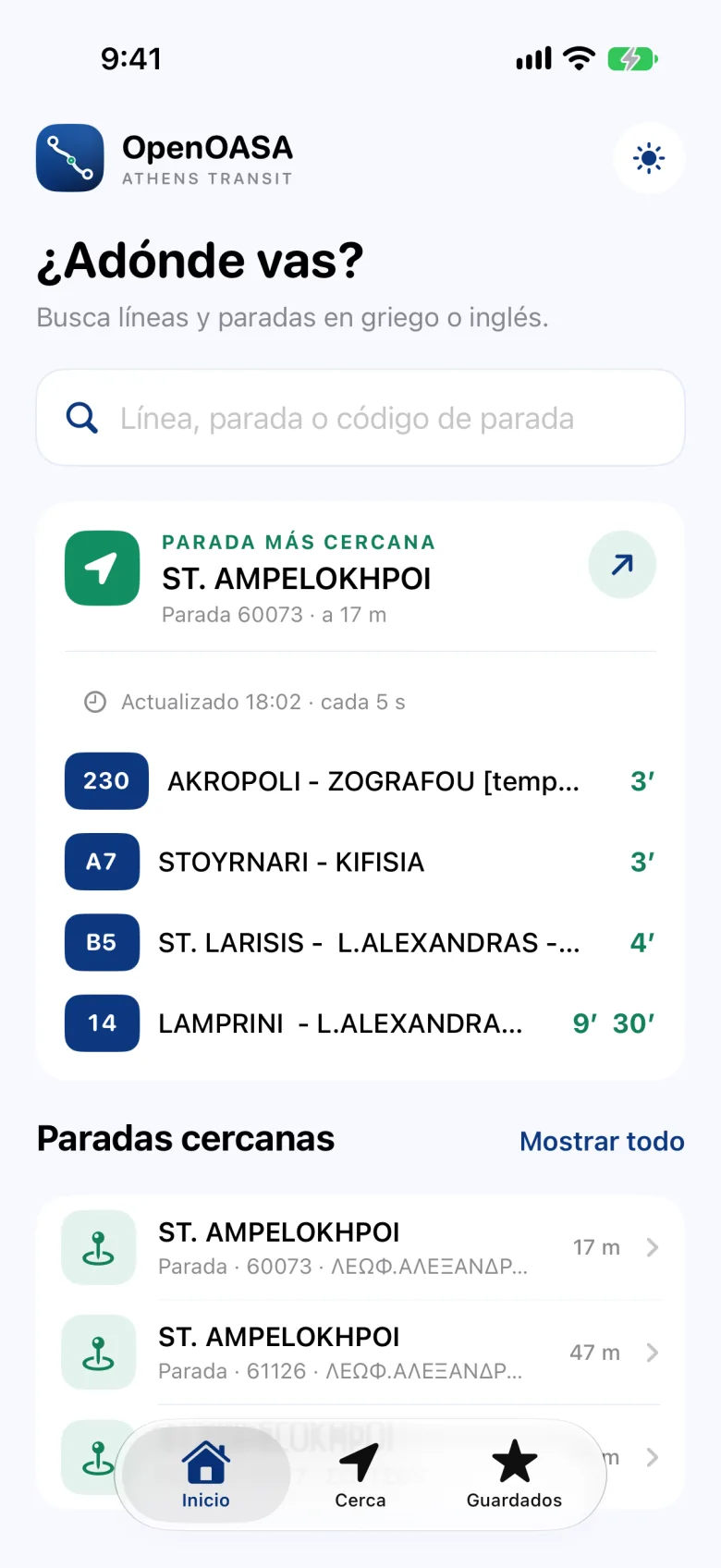 Pantalla de inicio: la parada más cercana con los próximos autobuses y las paradas cercanas.